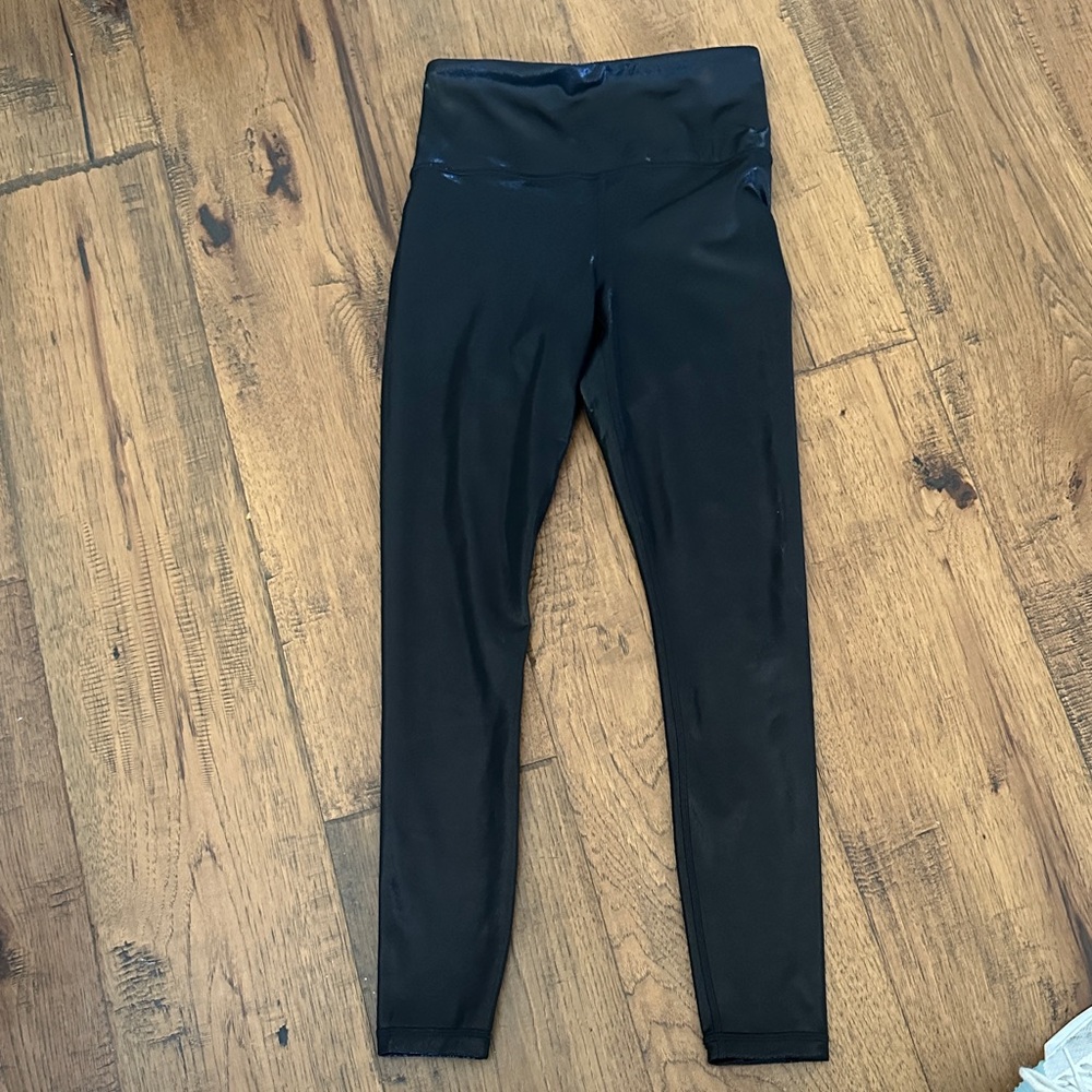 Black shimmer Athleta Leggings